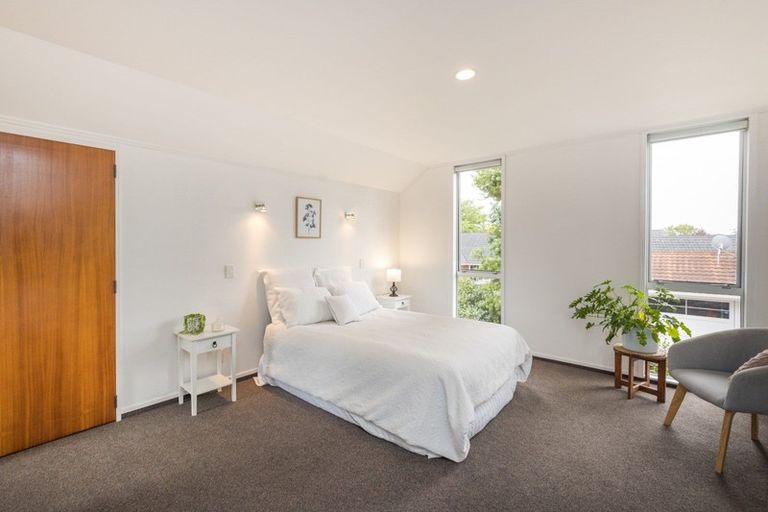 Photo of property in 29 Montgomery Terrace, Hokowhitu, Palmerston North, 4410