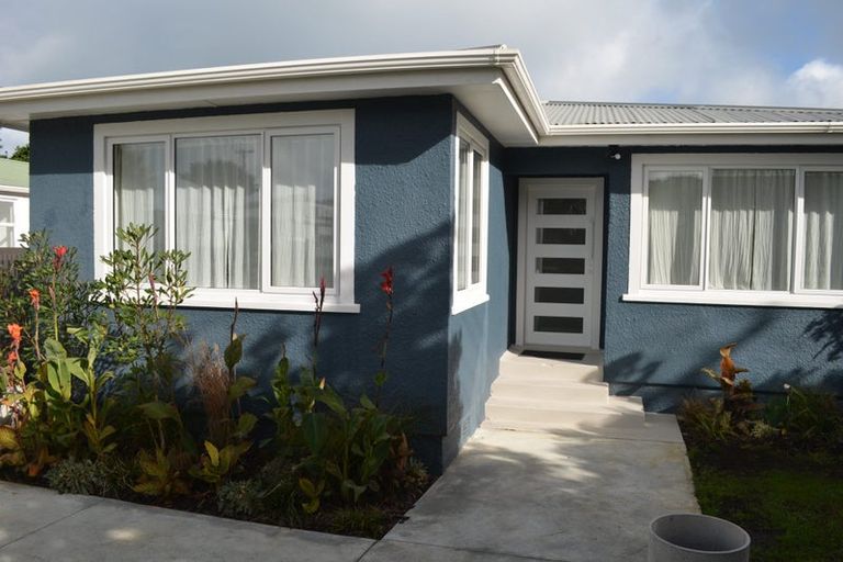 Photo of property in 137 Cornfoot Street, Castlecliff, Whanganui, 4501