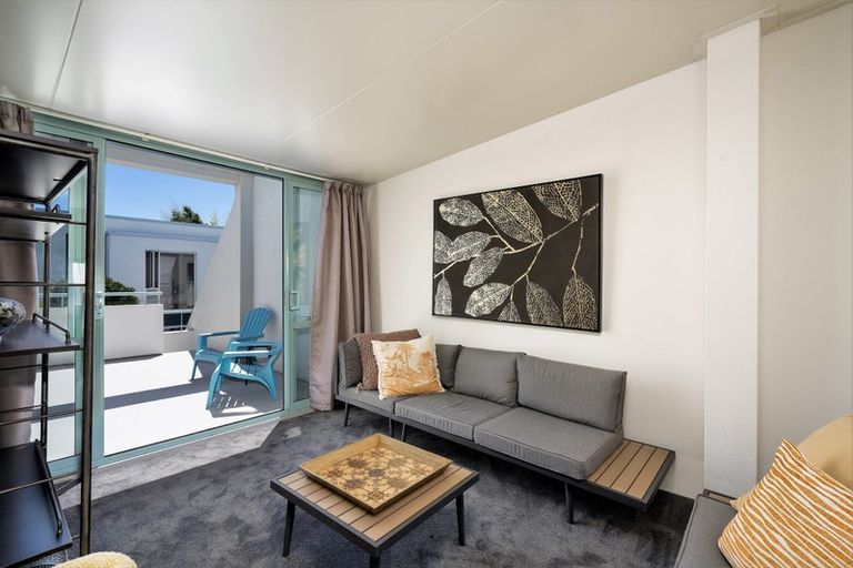 Photo of property in 168 Strickland Street, Sydenham, Christchurch, 8023