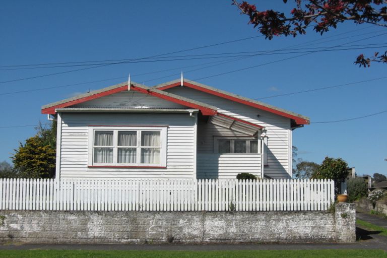 Photo of property in 202 Hakanoa Street, Huntly, 3700