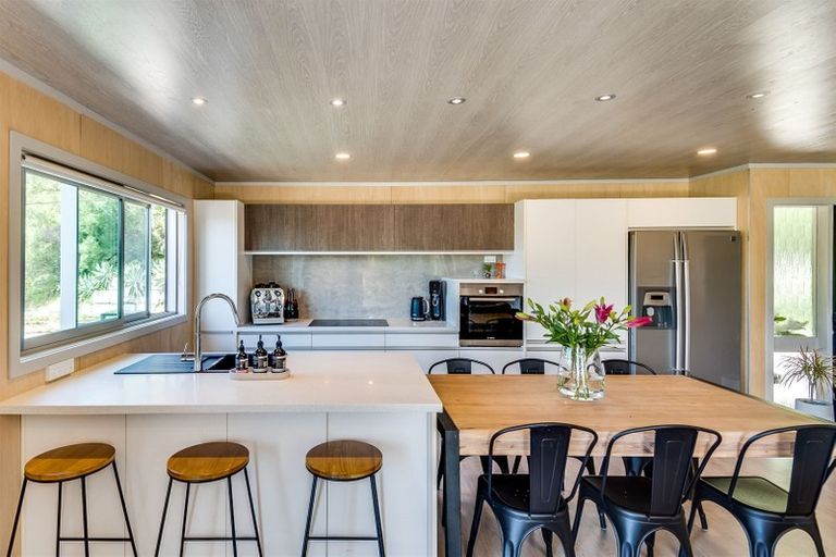 Photo of property in 304 Hill Road, Eskdale, Napier, 4182