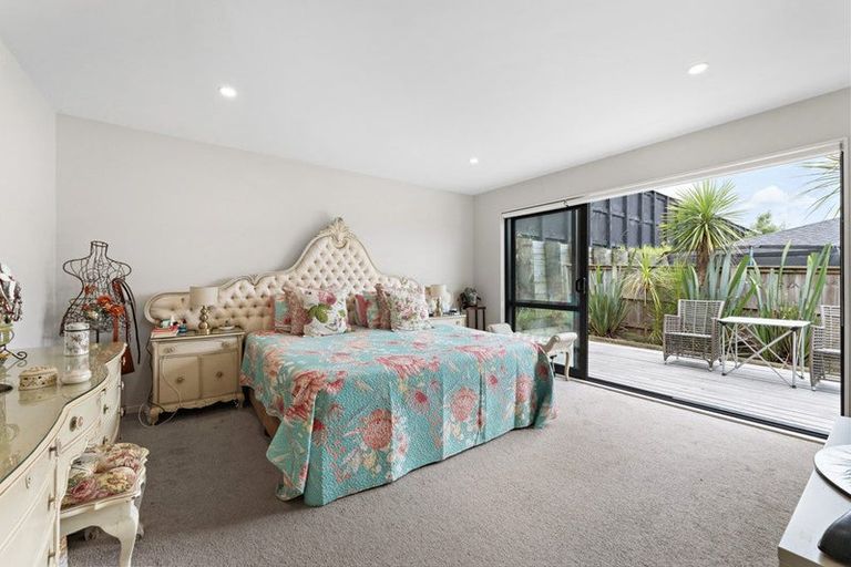 Photo of property in 13 Ahorangi Road, Silverdale, 0932