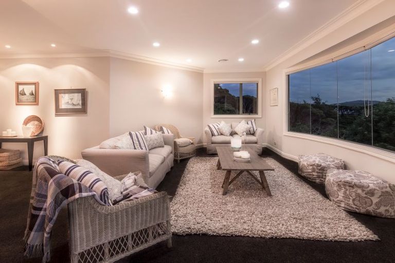 Photo of property in 7 Toups Road, Plimmerton, Porirua, 5026