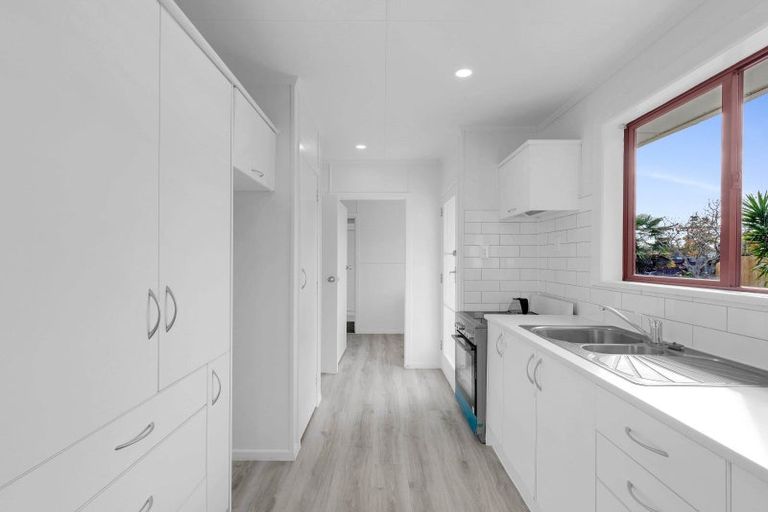 Photo of property in 13 Katherine Place, Melville, Hamilton, 3206