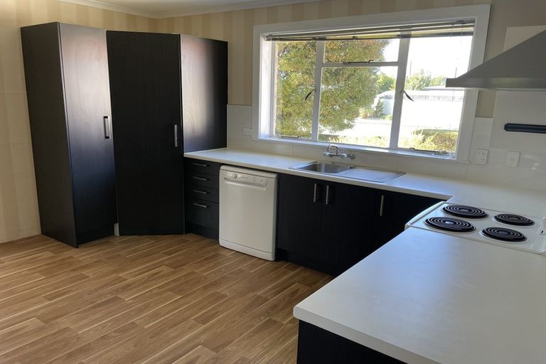 Photo of property in 2 Lyttelton Street, Lincoln, 7608