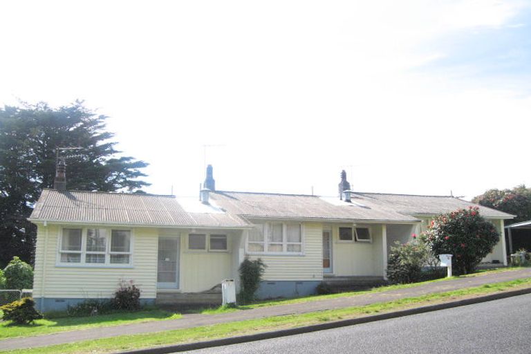Photo of property in 73-77 Glenpark Avenue, Frankleigh Park, New Plymouth, 4310