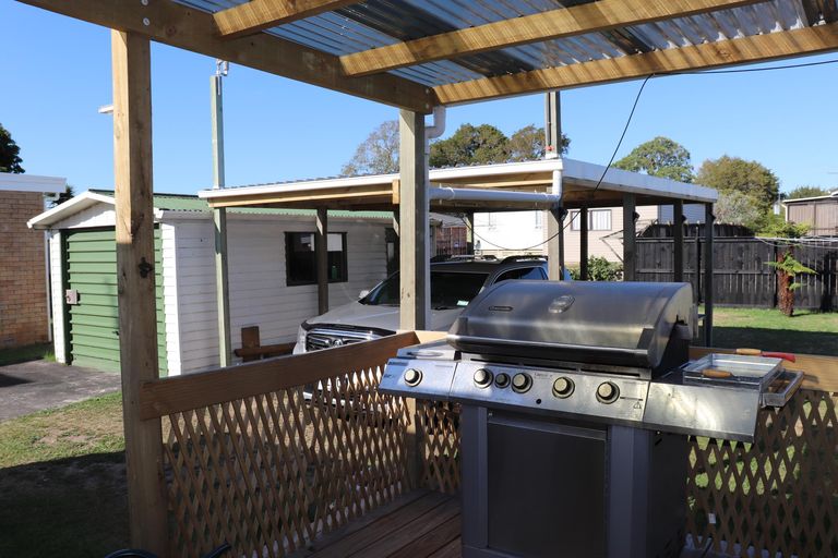 Photo of property in 62 Hakanoa Street, Huntly, 3700