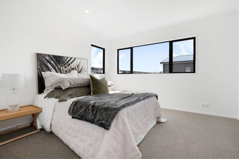 Photo of property in 5 Kitea Place, Mangere, Auckland, 2022