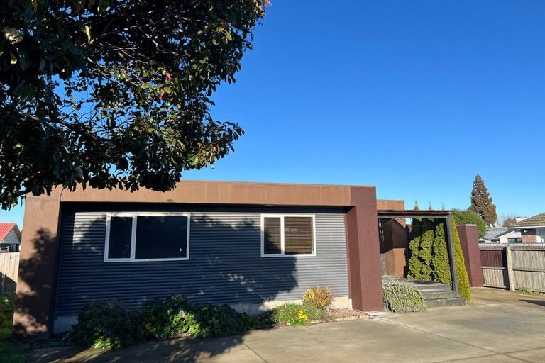 Photo of property in 325 Main South Road, Hornby, Christchurch, 8042