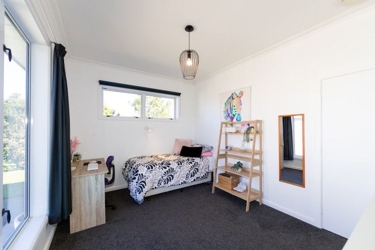 Photo of property in 113 Taradale Road, Onekawa, Napier, 4110