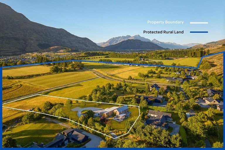 Photo of property in 10 Ellen Johnson Terrace, Lake Hayes, Queenstown, 9371