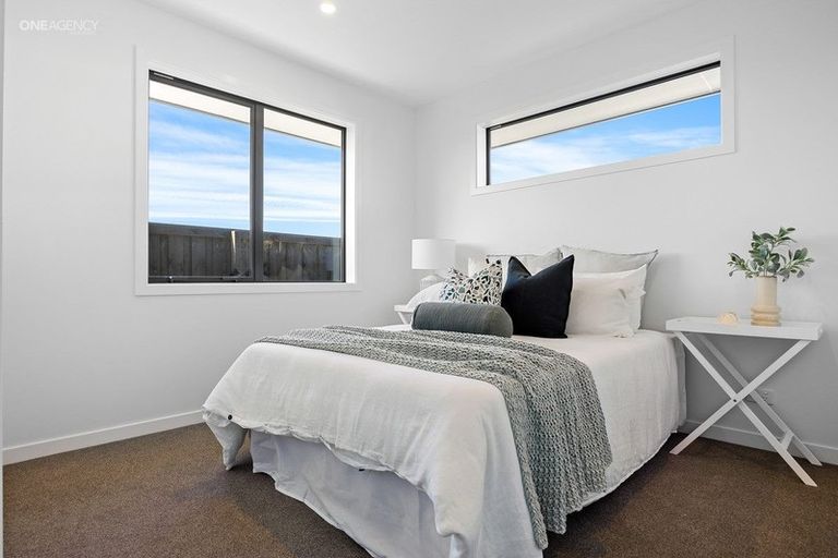 Photo of property in 6 Oakville Close, Rangiora, 7400