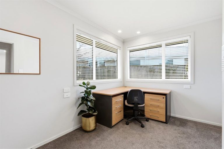 Photo of property in 1 Puketutu Grove, Motueka, 7120