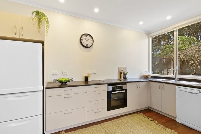 Photo of property in 1 Stowe Hill, Thorndon, Wellington, 6011