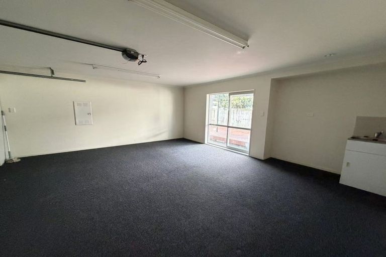 Photo of property in 21 Kensway Drive, Flat Bush, Auckland, 2016