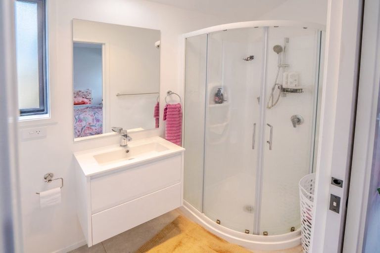 Photo of property in 6b Clerke Place, Marfell, New Plymouth, 4310