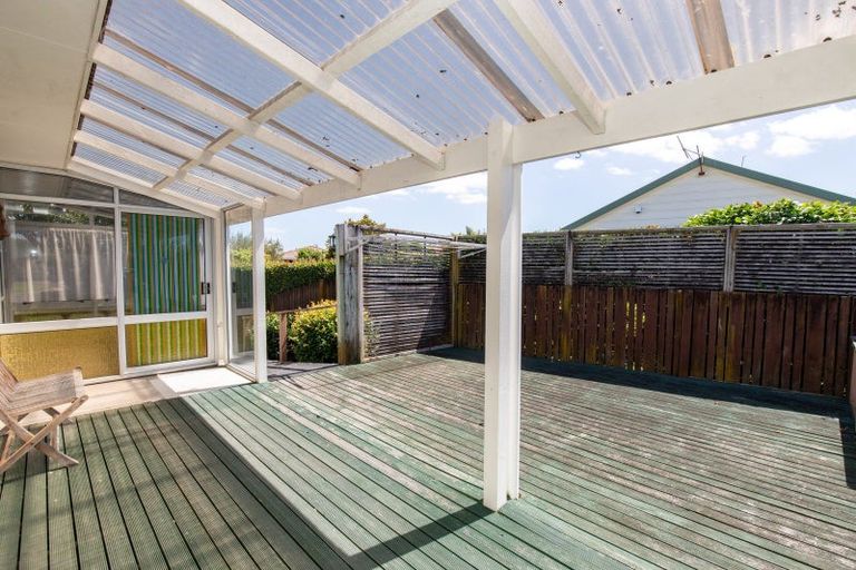 Photo of property in 11 Mcclean Place, Ngatea, 3503