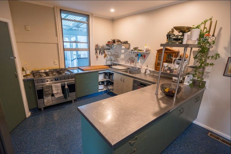 Photo of property in 170a High Street, Bulls, 4818