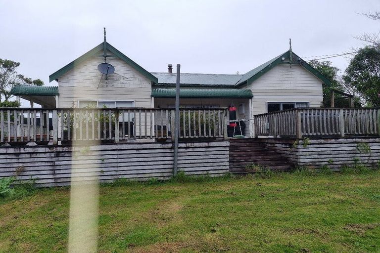 Photo of property in 27 Parrs Road, Hurworth, New Plymouth, 4371