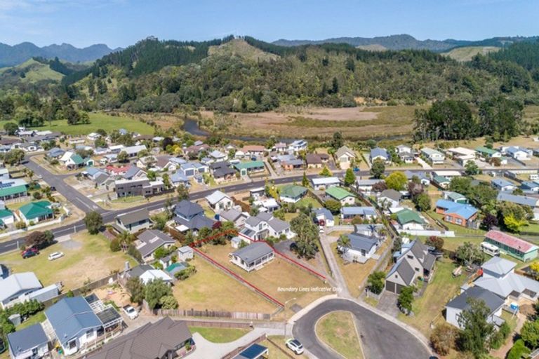 Photo of property in 119 Aberdeen Place, Whangamata, 3620