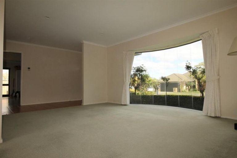Photo of property in 9 Limerick Place, Dannemora, Auckland, 2016