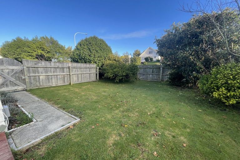 Photo of property in 8 Rimu Road, Raumati Beach, Paraparaumu, 5032