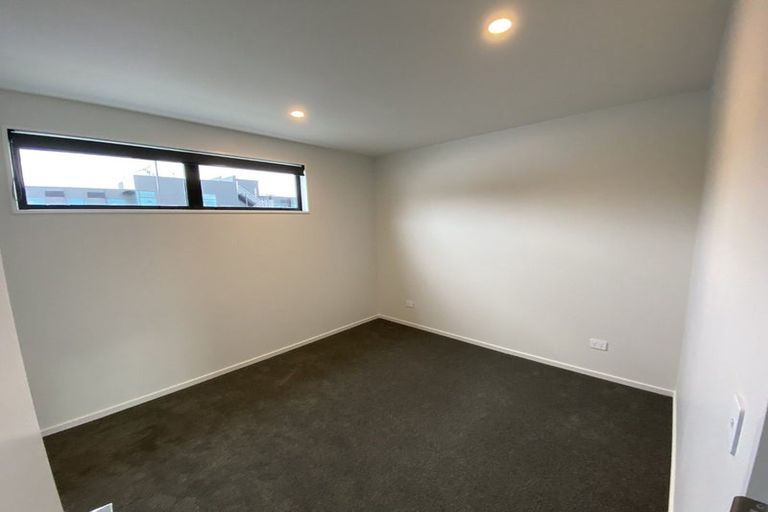 Photo of property in 9/317 Lincoln Road, Addington, Christchurch, 8024