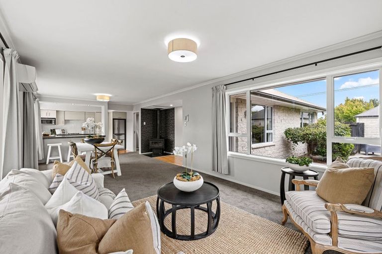 Photo of property in 35 Sabys Road, Halswell, Christchurch, 8025