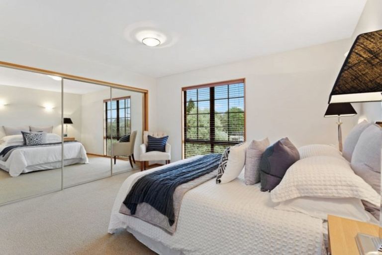 Photo of property in 323 Gardiners Road, Harewood, Christchurch, 8051