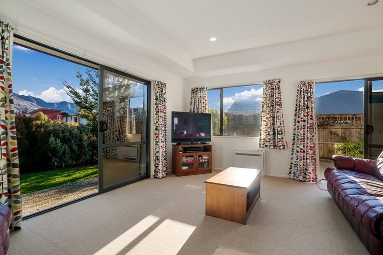 Photo of property in 101 Kings Drive, Wanaka, 9305