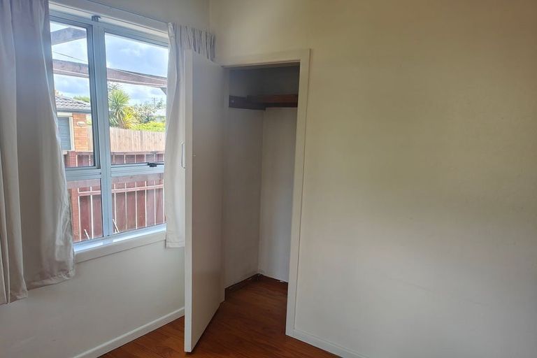 Photo of property in 38 Durham Street, Te Atatu Peninsula, Auckland, 0610