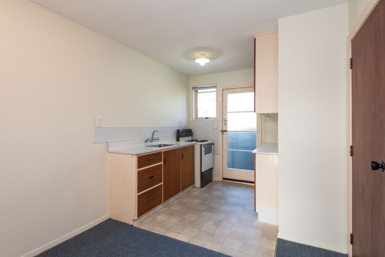 Photo of property in 1/19 Whitmore Street, Edgeware, Christchurch, 8013