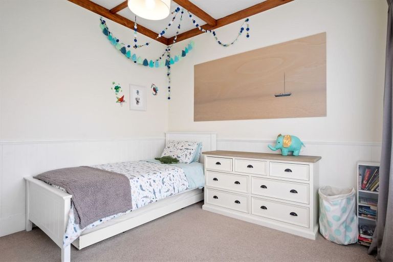 Photo of property in 31 Hillcrest Road, Papatoetoe, Auckland, 2025