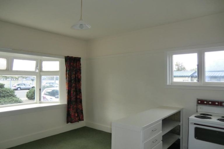 Photo of property in 10 Brynley Street, Hornby, Christchurch, 8042
