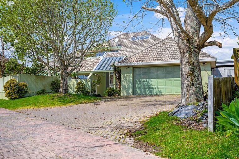 Photo of property in 755 Chapel Road, Dannemora, Auckland, 2016