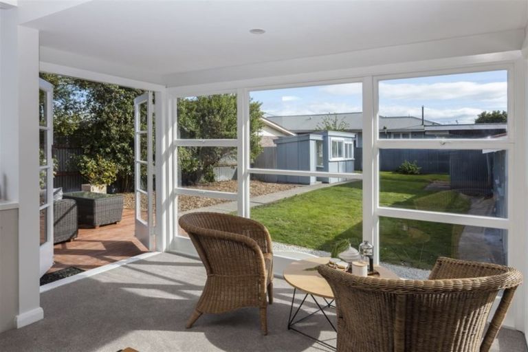 Photo of property in 71 Warden Street, Richmond, Christchurch, 8013