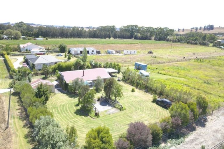 Photo of property in 74 Beach Road, Dargaville, 0310