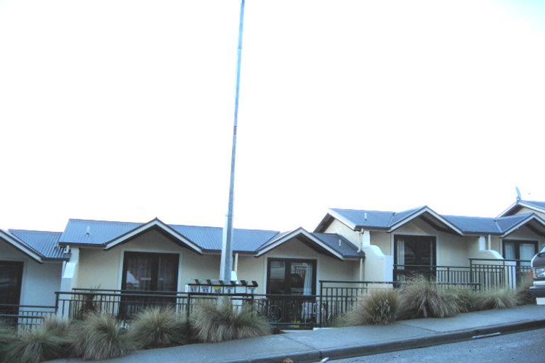 Photo of property in 2/69 Edinburgh Drive, Queenstown, 9300