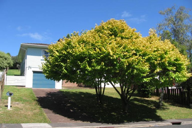 Photo of property in 9 Vandeleur Avenue, Birkdale, Auckland, 0626