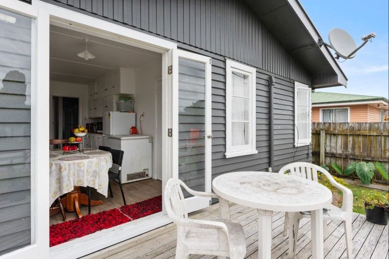 Photo of property in 64 Daphne Street, Outer Kaiti, Gisborne, 4010