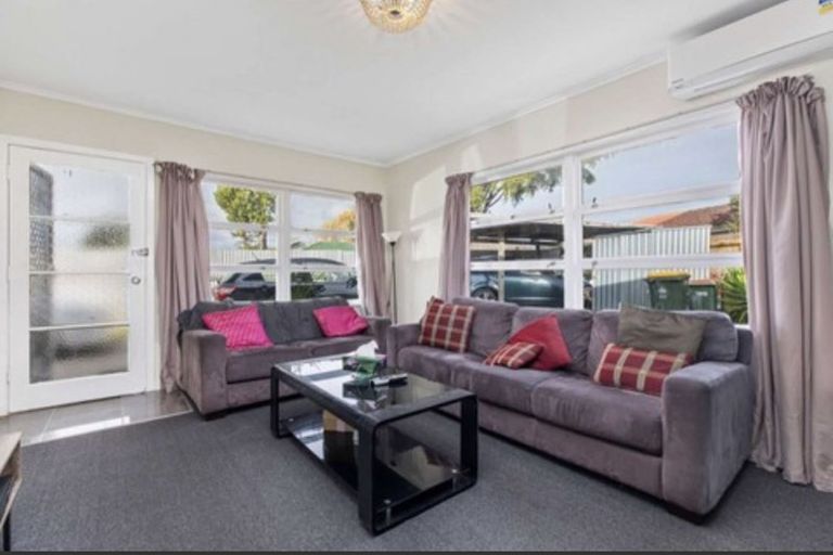 Photo of property in 5/8 Overton Road, Papatoetoe, Auckland, 2025