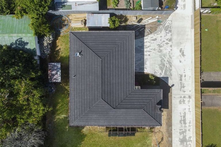 Photo of property in 16a Kings Drive, Levin, 5510