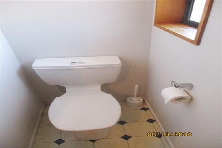 Photo of property in 2/22 Boon Street, Sydenham, Christchurch, 8023