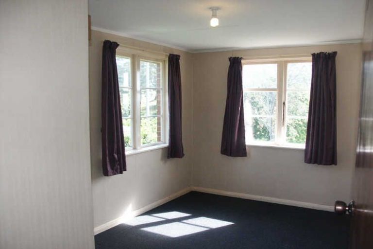 Photo of property in 18 Mooltan Street, Halfway Bush, Dunedin, 9010