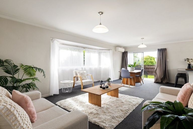 Photo of property in 1 Glading Place, St Andrews, Hamilton, 3200