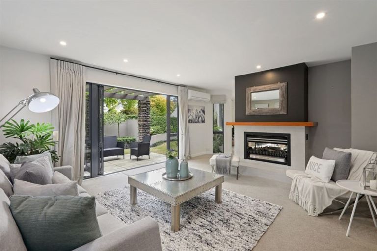 Photo of property in 13 Thorrington Road, Cashmere, Christchurch, 8022