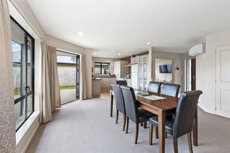 Photo of property in 10 Bernadette Street, Aidanfield, Christchurch, 8025