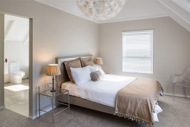 Photo of property in 74 Hone Heke Road, Kerikeri, 0230