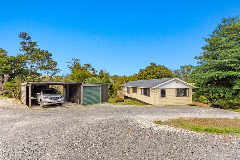 Photo of property in 219 Kaiwaka-mangawhai Road, Kaiwaka, Wellsford, 0975