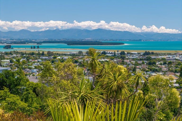 Photo of property in 104 Arapiki Road, Stoke, Nelson, 7011